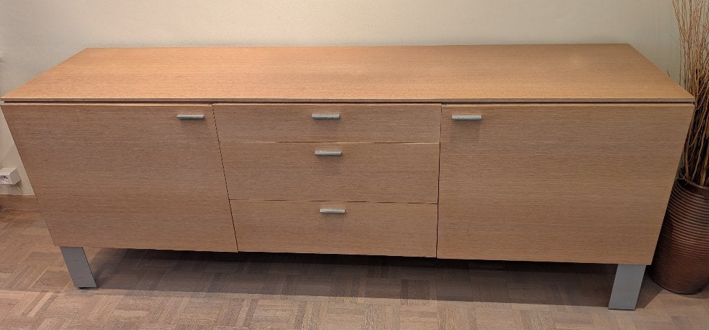Elégant buffet bas design en chêne clair ARCO avec 3 tiroirs, 25 à 50 cm, Design, Moins de 100 cm, Enlèvement