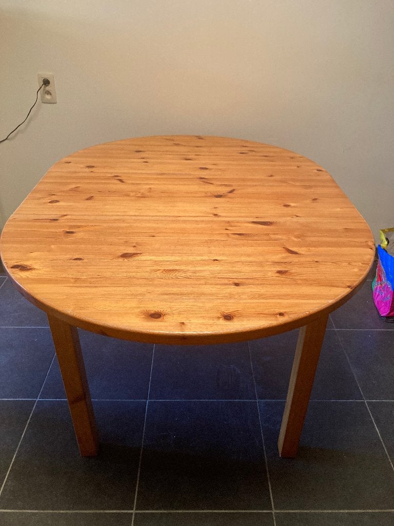 tafel rond , met tussen stuk ovaal , in grenen hout, Huis en Inrichting, Tafels | Eettafels, Ophalen, Gebruikt, 100 tot 150 cm