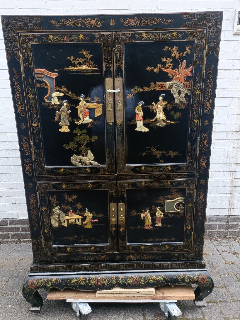 Chinees zwart lackkast, oosters meubel, japans style tv, Antiek en Kunst, Ophalen
