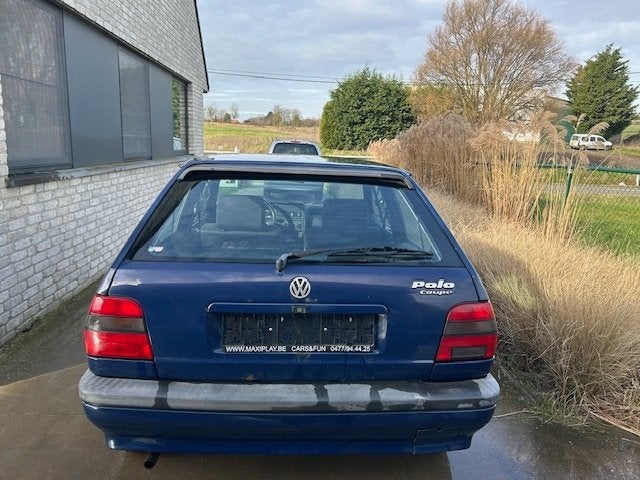 Oldtimer VW Polo Coupé 1.0 benzine 158000km met schuifdak, foto 4