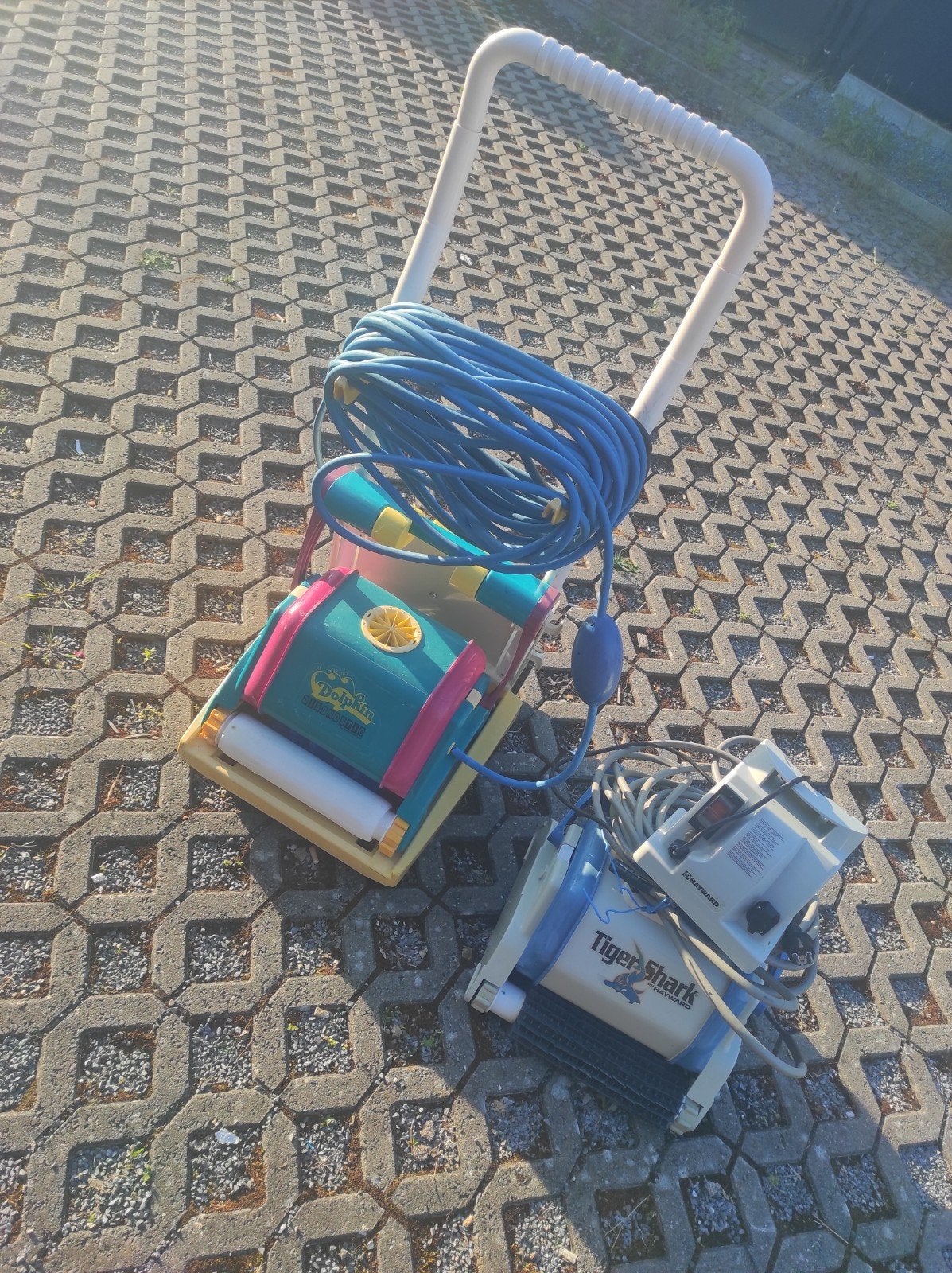 Zwembad robot dolphin en Tiger shark, Tuin en Terras, Ophalen