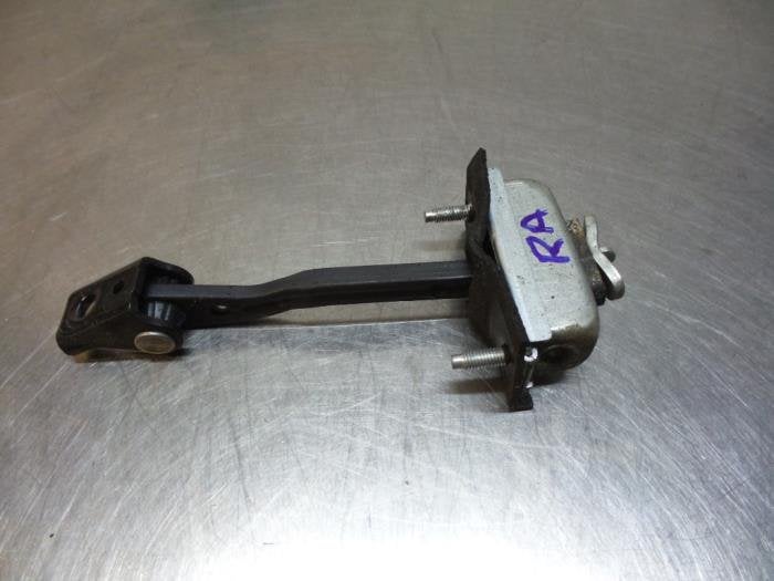Butée 4portes arrière droite d'un Ford C-Max (C-Max 04-), -, 3 mois de garantie, -, -