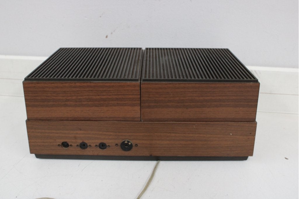 Bruns vintage platenspeler met ingebouwde speakers, Audio, Tv en Foto, Niet ingevuld, Niet ingevuld, Niet ingevuld