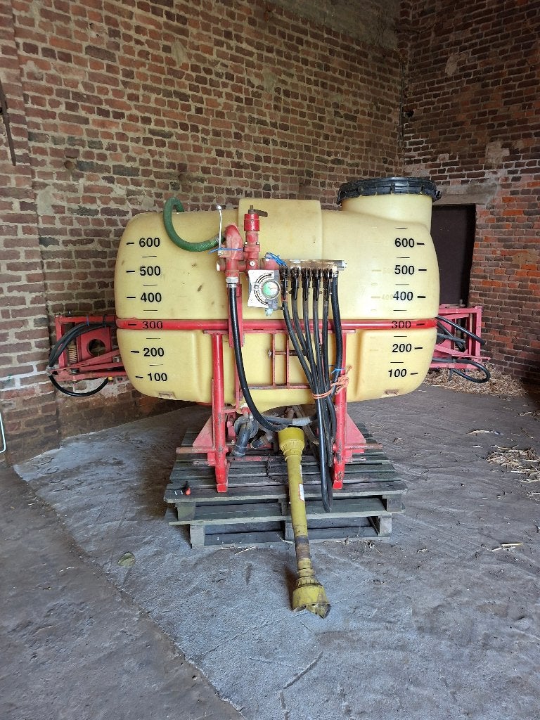 Holder spuit, Ophalen, Gebruikt