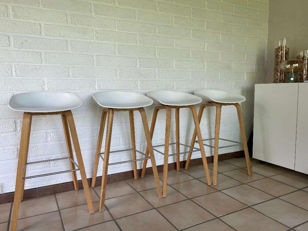 4 barkrukken HAY About a Stool AAS32, Huis en Inrichting, Barkrukken, Ophalen, Zo goed als nieuw, Kunststof, 60 tot 90 cm