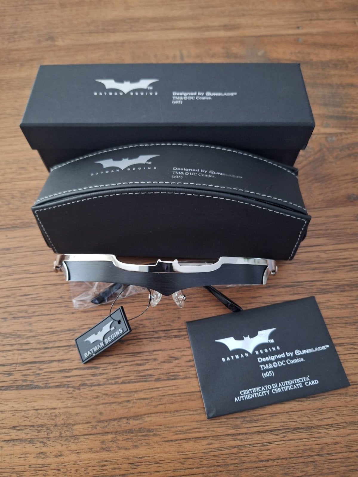 batman sunblade nieuw met certificaat, Overige merken, Zonnebril, Verzenden, Zwart