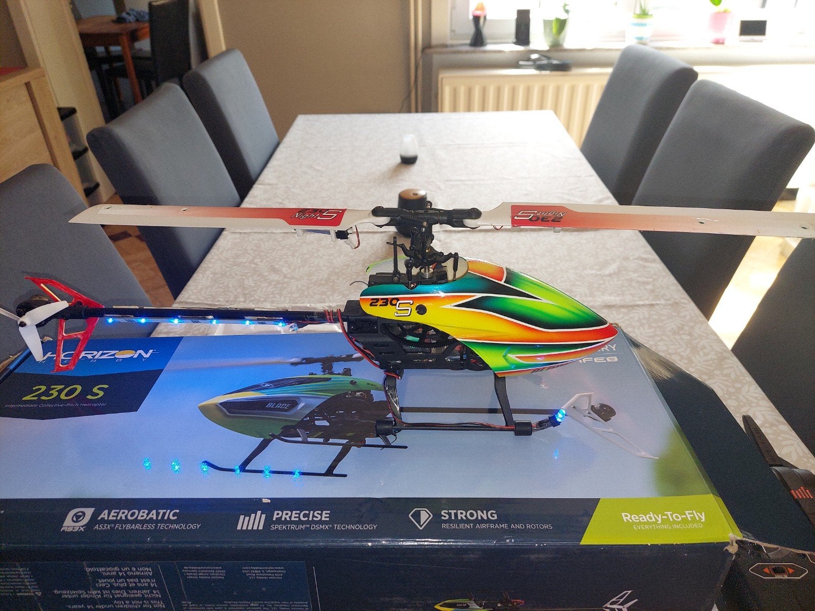 rc heli blade 230s, Hobby & Loisirs créatifs, RTF (Ready to Fly), Comme neuf, Enlèvement, Électro