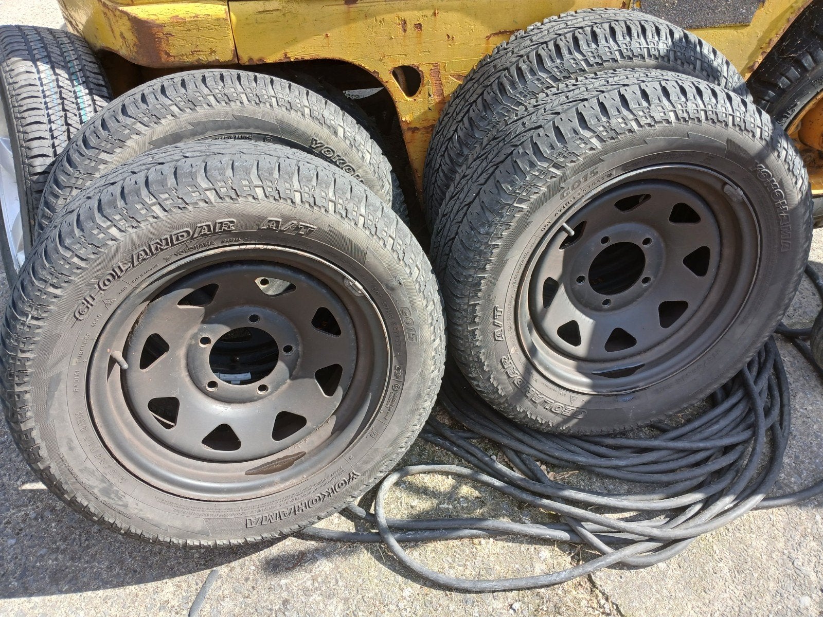 suzuki velgen jimny 5x139,7 + banden 215/65r16/, Auto-onderdelen, Banden en Velgen, Ophalen, Band(en)
