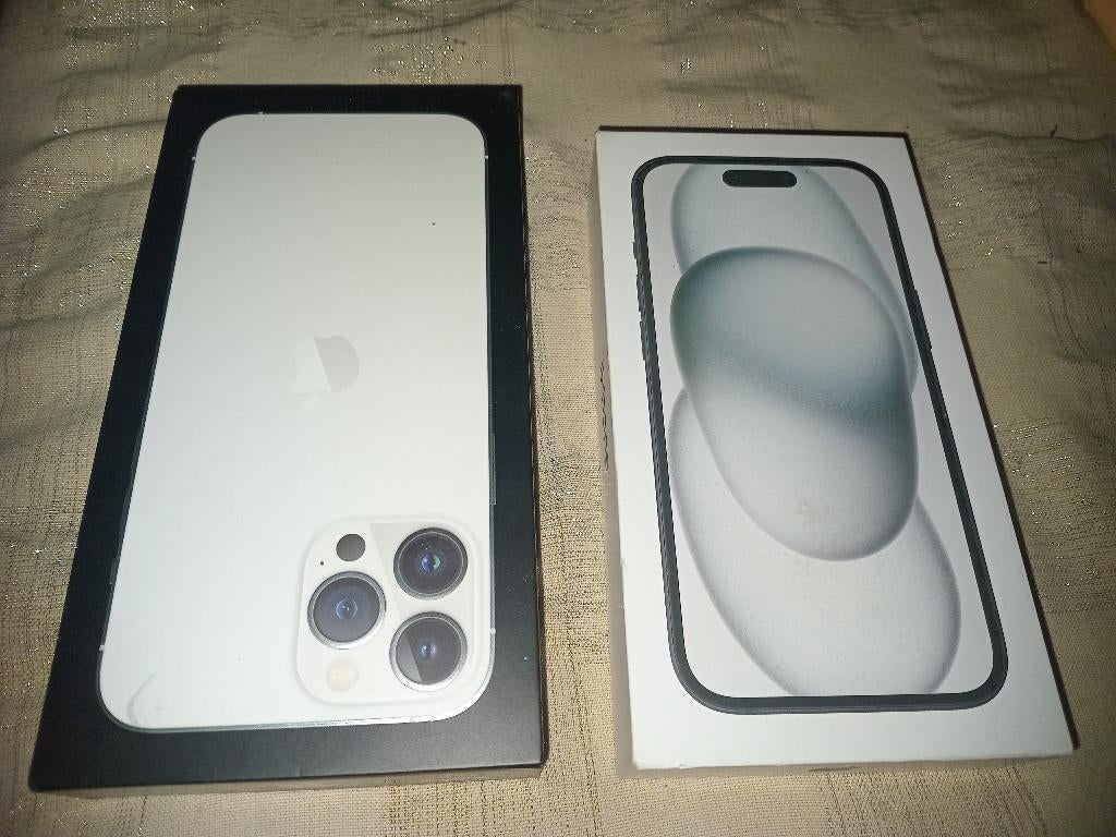 Lot 3 boites iPhone, Télécoms, Téléphonie mobile | Apple iPhone, Enlèvement ou Envoi, Neuf