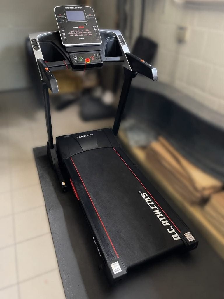 D.C. Athletics Sprinter loopband – zeer goede staat 16km/15%, Sport en Fitness, Fitnessapparatuur, Ophalen, Zo goed als nieuw