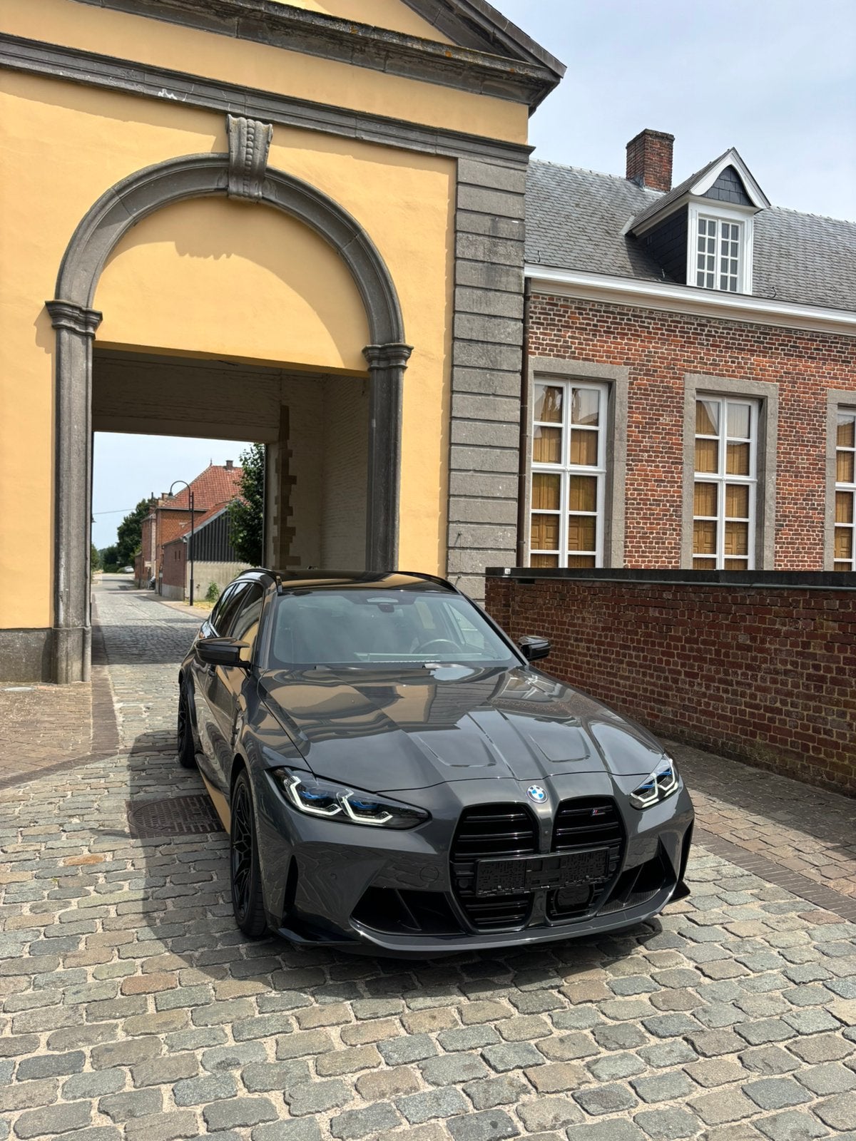 BMW M3 G81 dravitgrau, Automaat, Zwart, Leder, Vierwielaandrijving