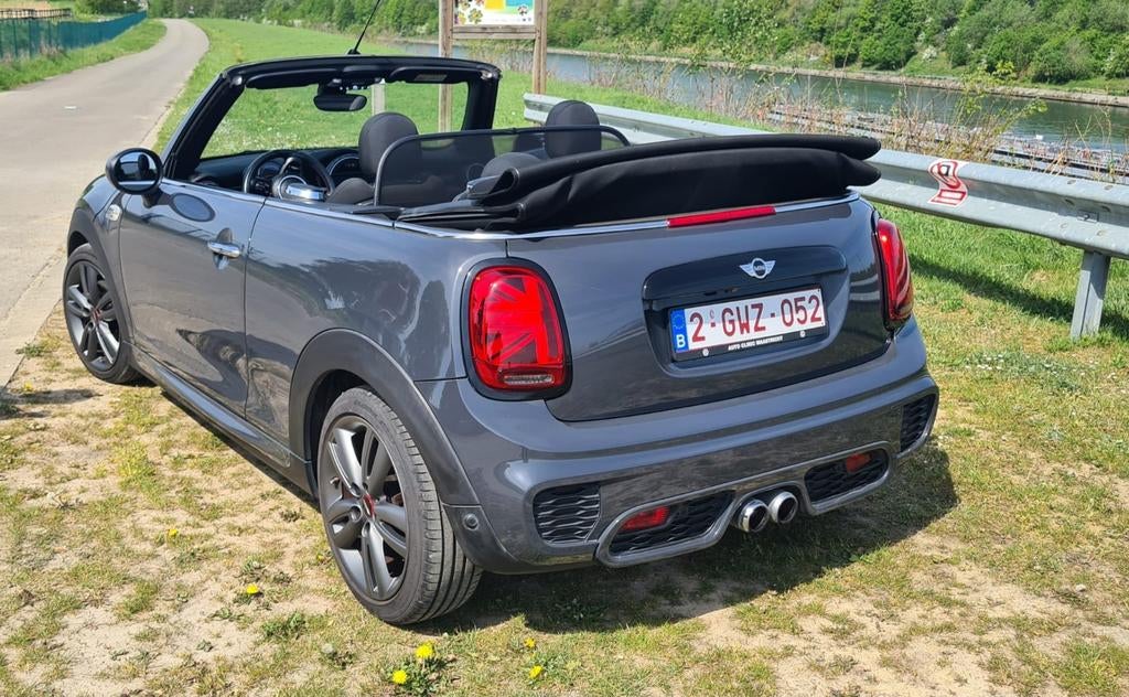 Mini Cooper S cabrio  2.0 JCW 192 pk, Automaat, Zwart, 4 cilinders, Cabriolet