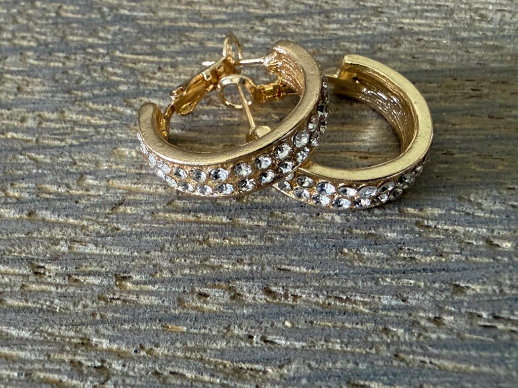 Nouvelles boucles d'oreilles en or, Neuf, Or, Enlèvement, Pendantes