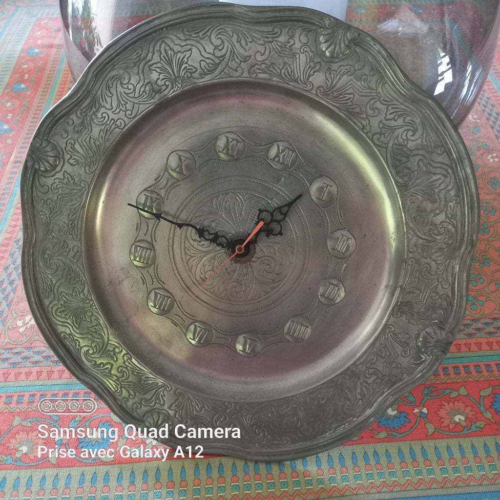 HORLOGE MURALE SUPPORT EN ETAIN, Vintage, Gris, Analogique, Enlèvement