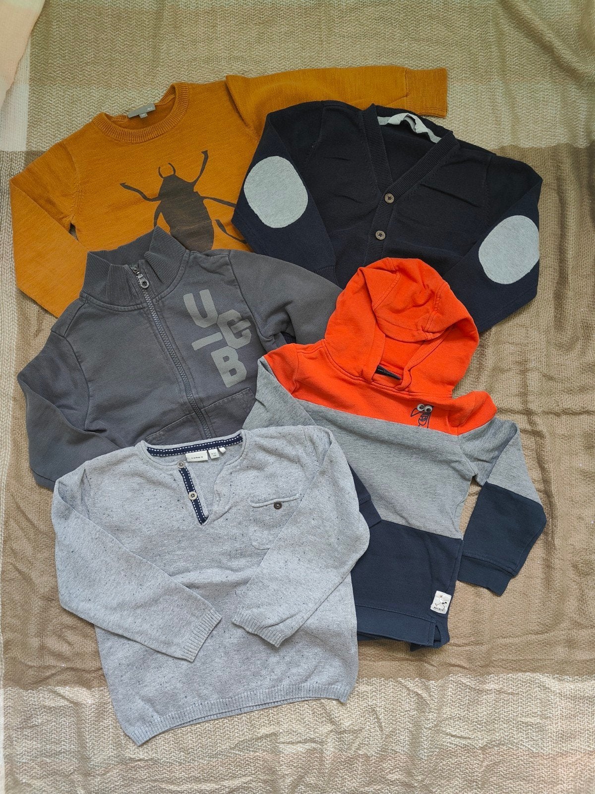 Pakket truien 110, Kinderen en Baby's, Ophalen of Verzenden, Zo goed als nieuw, Maat 110