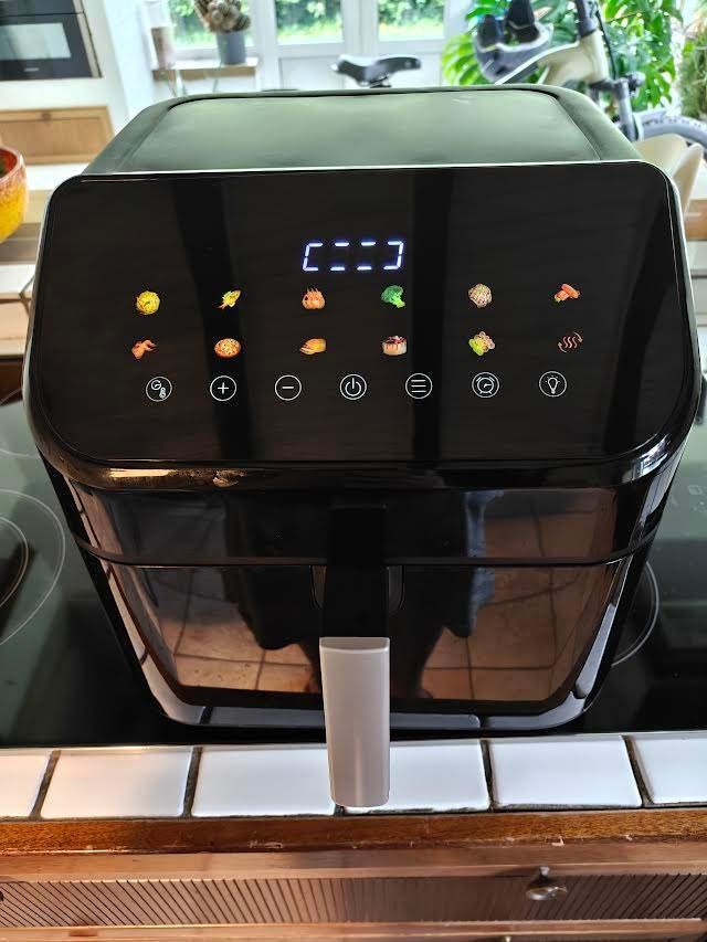 HOME AIRFRYER 11L - 2500 W, Elektronische apparatuur, Ophalen of Verzenden, Zo goed als nieuw, Airfryer XXL, 1500 gram of meer