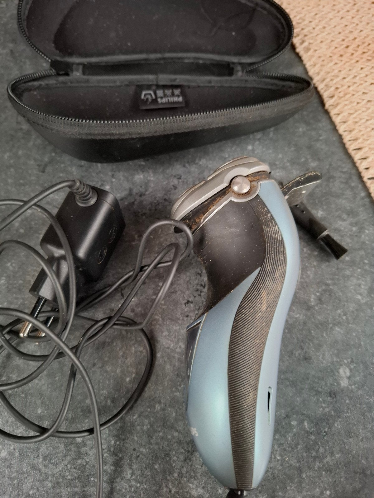 scheerapparaat met trimmer, Ophalen