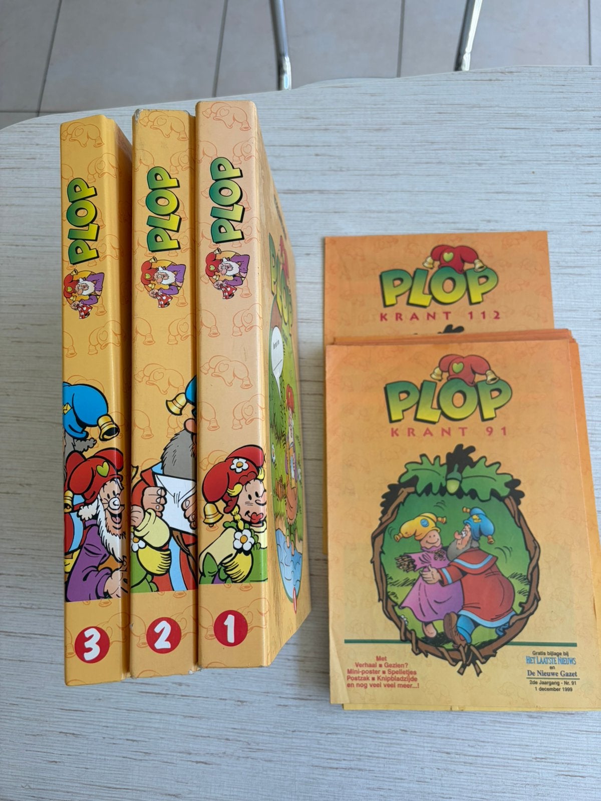 Plop kranten, Boeken, Ophalen, Gelezen