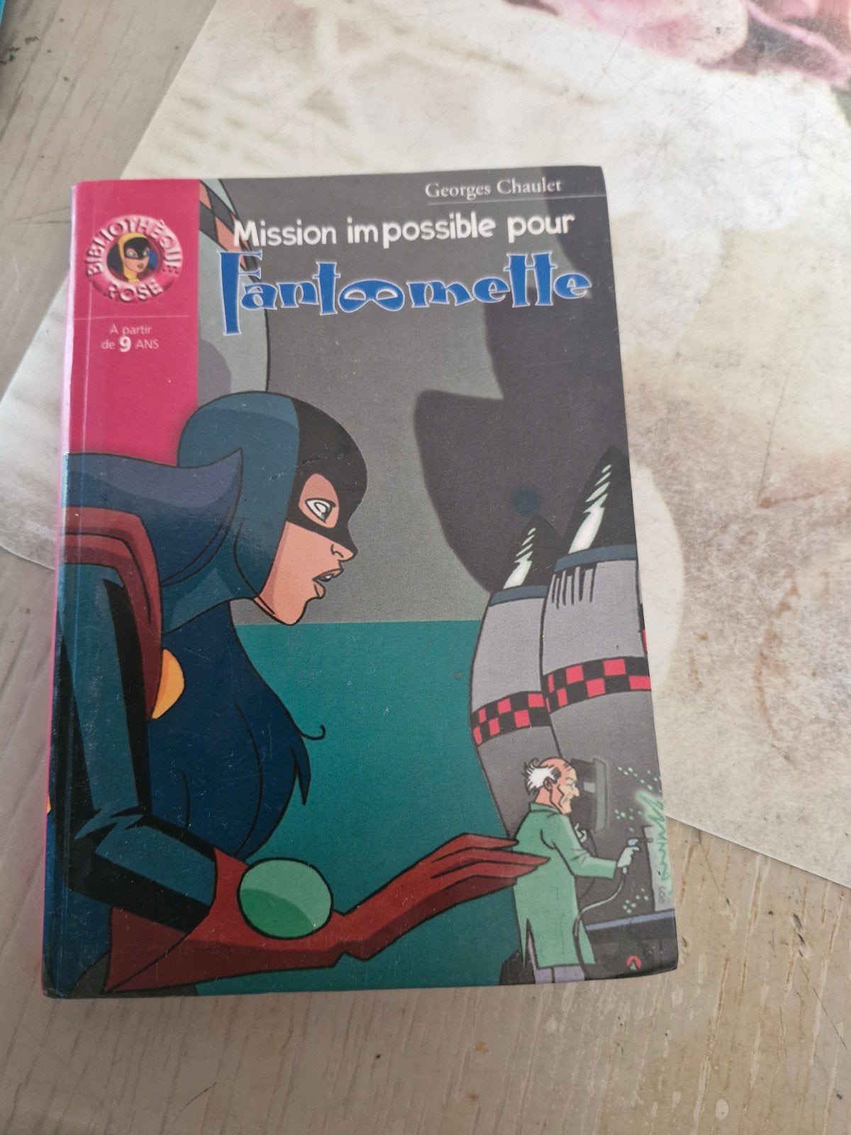 livre fantomette mission impossible en bonne etat, Cd's en Dvd's, Ophalen of Verzenden, Zo goed als nieuw