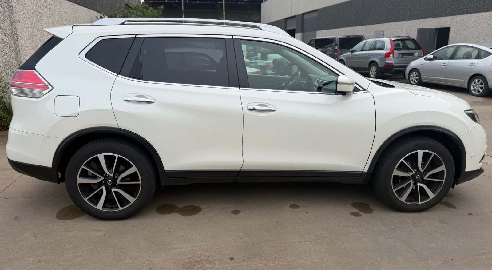 Nissan X-Trail automaat 1.6, Auto's, Nissan, Automaat, Dealer onderhouden, Euro 6, 4 cilinders