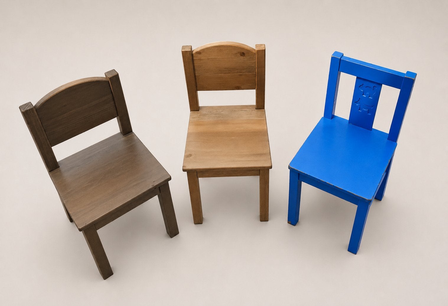 Trois chaises pour enfants en bois massif, Enfants & Bébés, Enlèvement, Utilisé, Chaise(s)