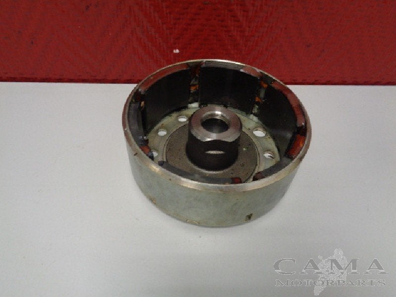 VOLANT MOTEUR Suzuki GSX R 750 1996-1999 SRAD (GSXR750), Motos, Dhr. S. di Majo, Utilisé, Info@cama-motorparts.nl, P.J. Troelstraweg 8 8
3144 CX  MAASSLUIS, NL