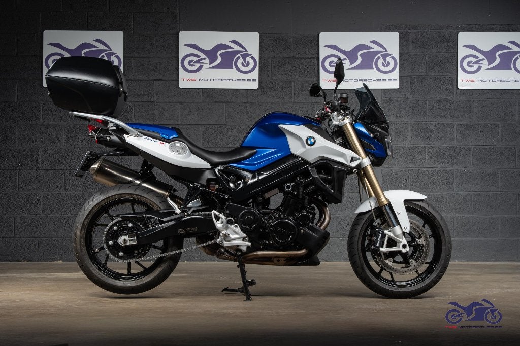 Bmw F 800 R - 18.561 km, Electronisch instelbare dempers, 2 cilinders, Occasion, Motorrijbewijs A