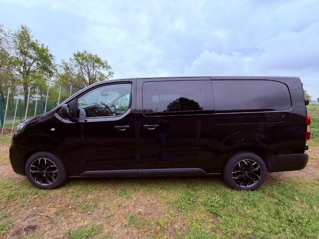 Opel Vivaro à cabine double, noir, automatique, léger, 6p., Autos, Opel, Particulier, Vivaro, ABS, Caméra de recul, Régulateur de distance