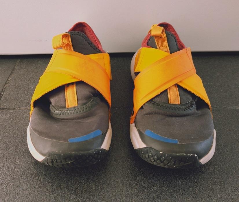 Nike flex advance sneakers, maat 32, Kinderen en Baby's, Kinderkleding | Schoenen en Sokken, NIKE, Gebruikt, Ophalen of Verzenden