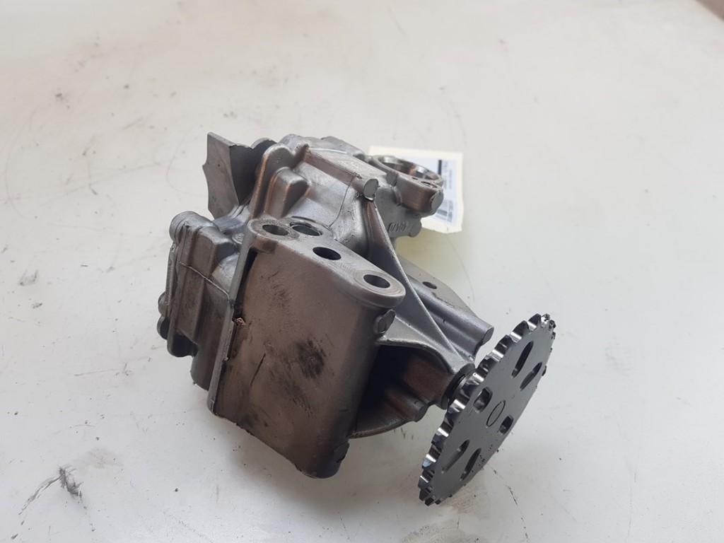 OLIEPOMP Mercedes-Benz Vito (447.6) (|150001650R|95517856|), Gebruikt, Mercedes-Benz