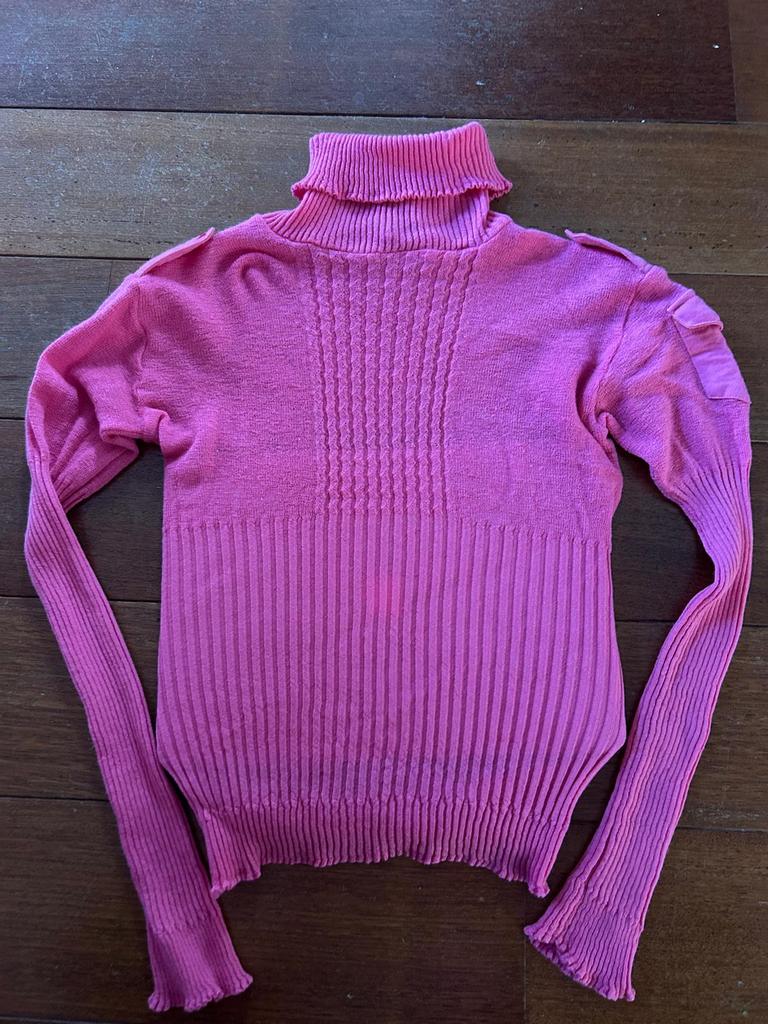Pull Love Moschino taille S, Ophalen of Verzenden, Zo goed als nieuw