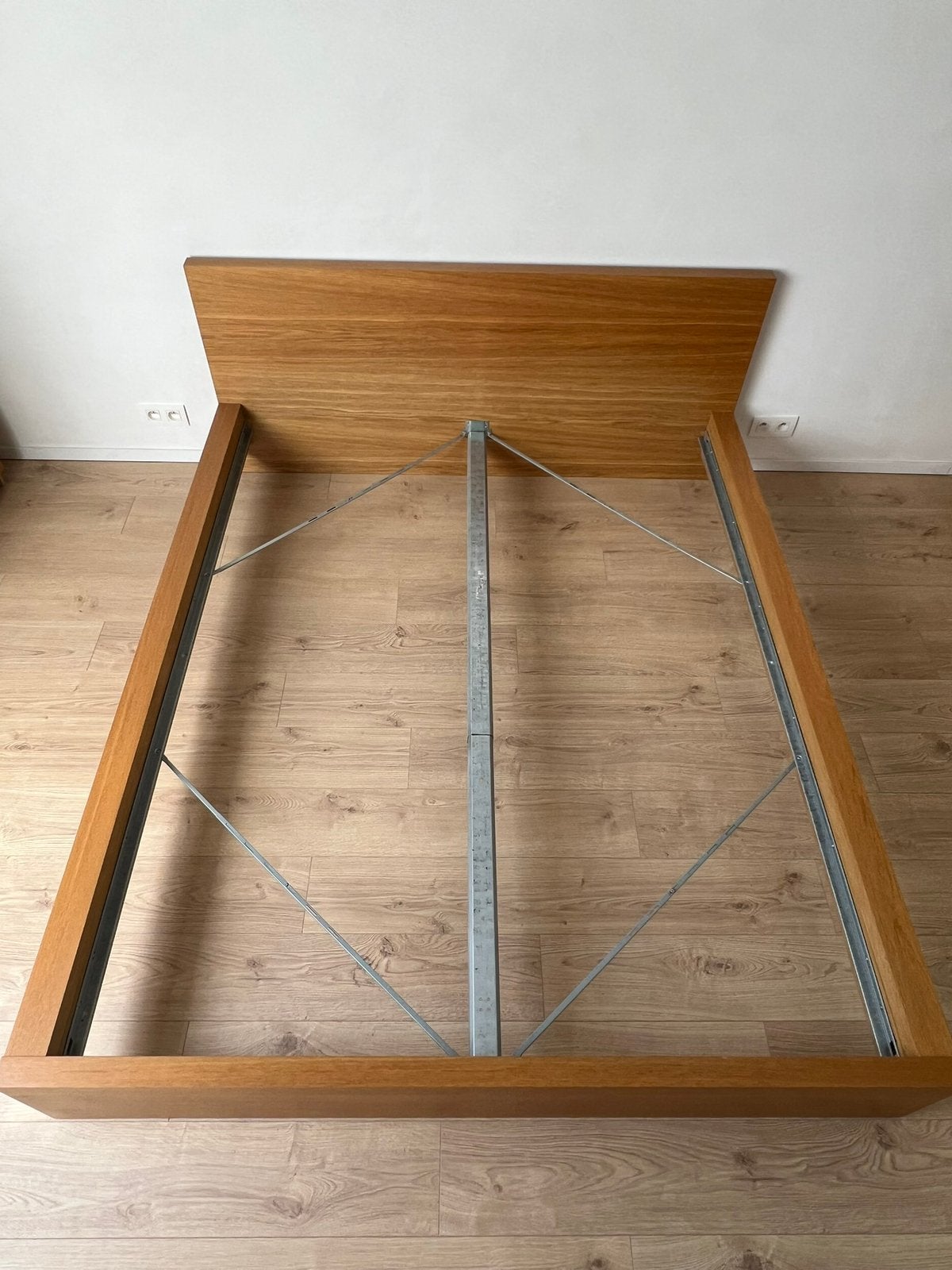 Lit IKEA Malm 160x200, Maison & Meubles, Chambre à coucher | Lits, Enlèvement, Utilisé, 200 cm, Bois