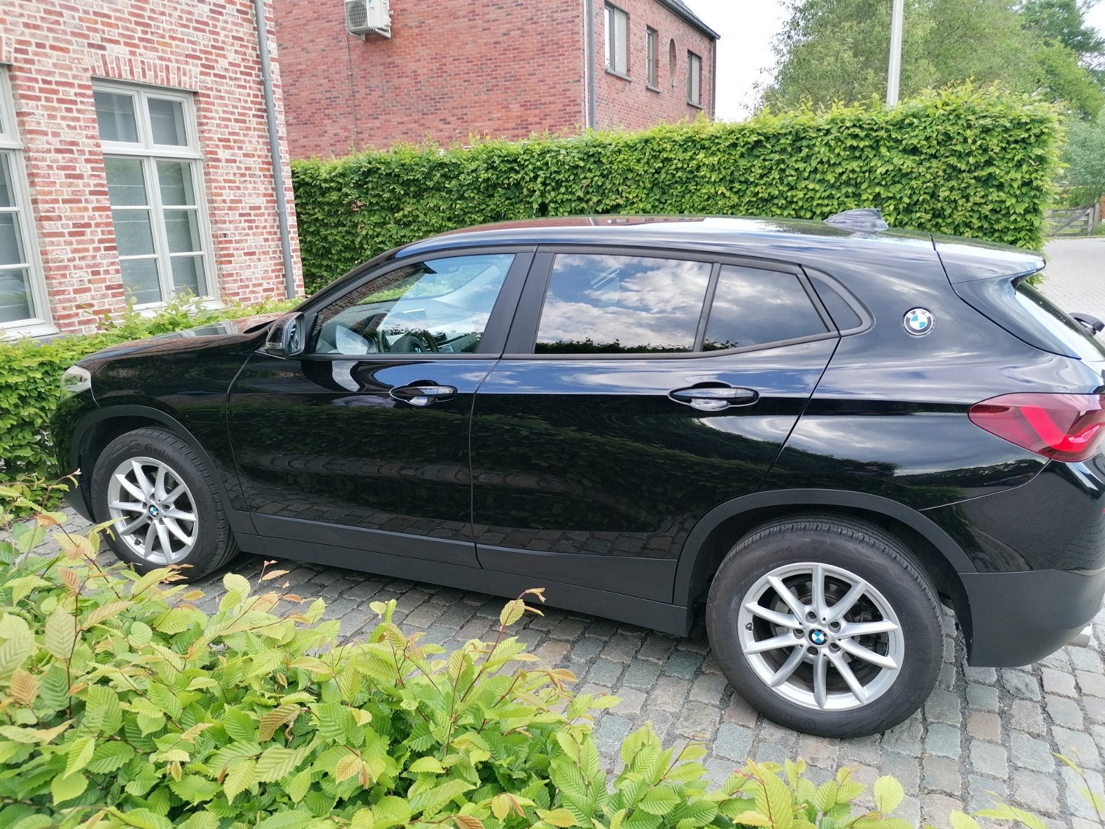 BMW X2 sDrive18i  PRIJS VERLAAGD!, Auto's, BMW, Zwart, 1484 kg, 5 deurs, Particulier
