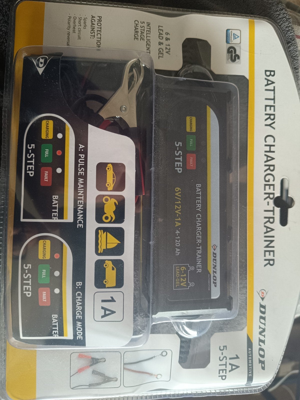 batterij oplader , zit nog in originele verpakking .nieuw, Nieuw