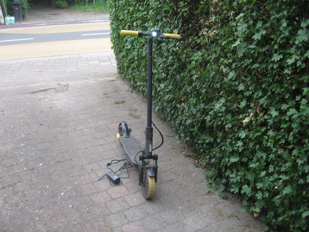 trottinette elektrische step in goede staat + oplader, Ophalen, Gebruikt, Elektrische step (E-scooter), Xiaomi