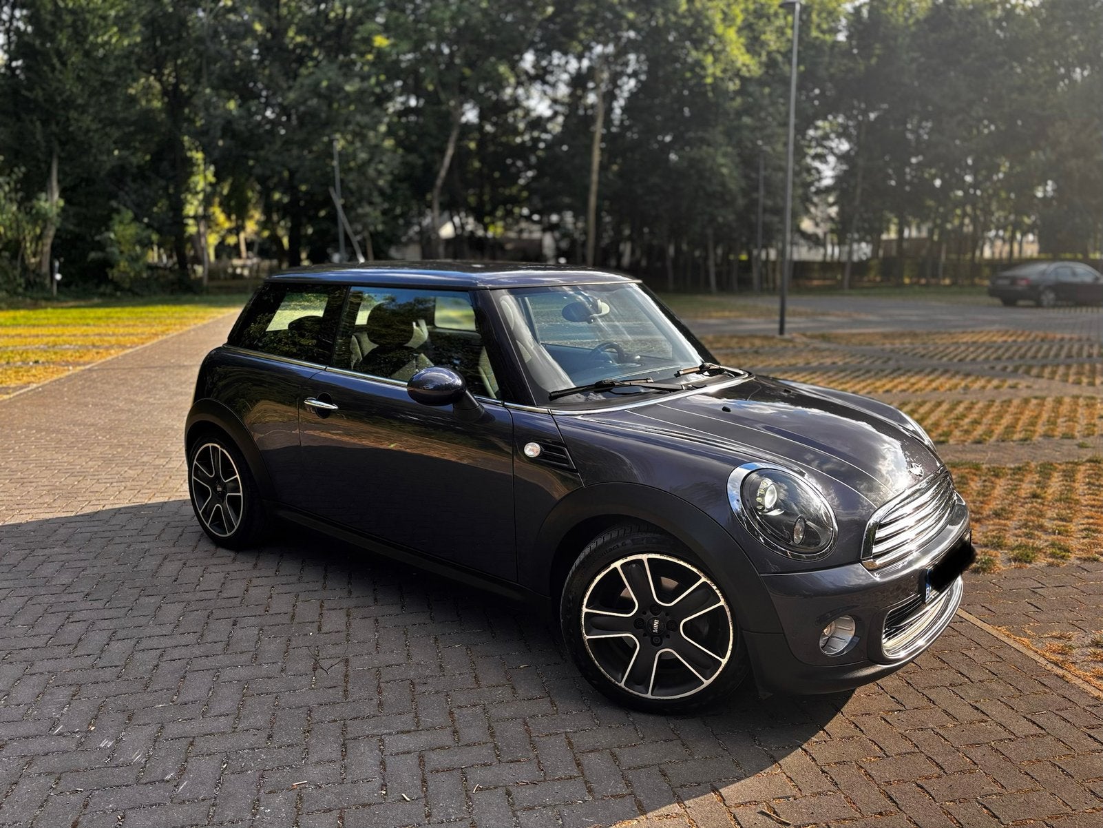 MINI ONE R56 lci ~ EURO5 ~ 1.6 ~ benzine ~ 75pk ~ garantie, Voorwielaandrijving, Stof, Zwart, 4 cilinders