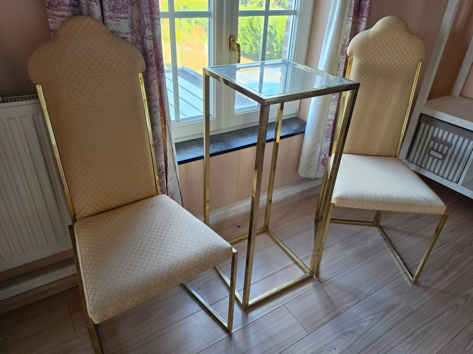 Ensemble vintage – 2 chaises + collone haute, Antiquités & Art, Enlèvement
