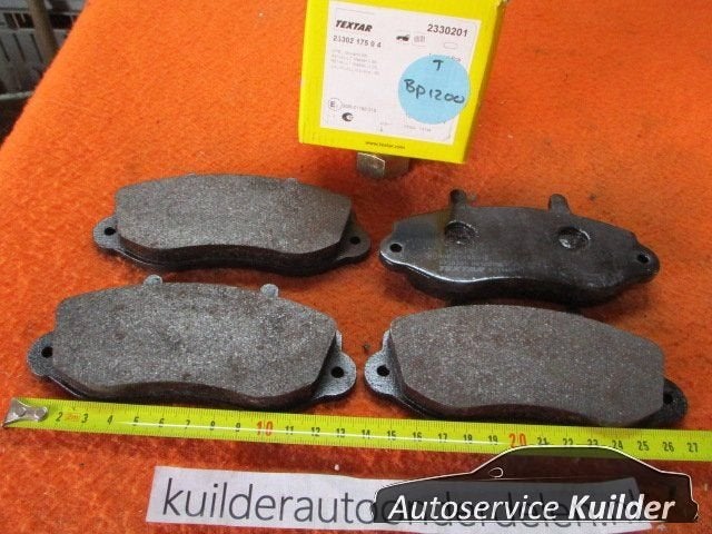 Remblokken voorzijde Opel Movano Renault Master 2 Textar 233, -, Nieuw, Ophalen of Verzenden, -