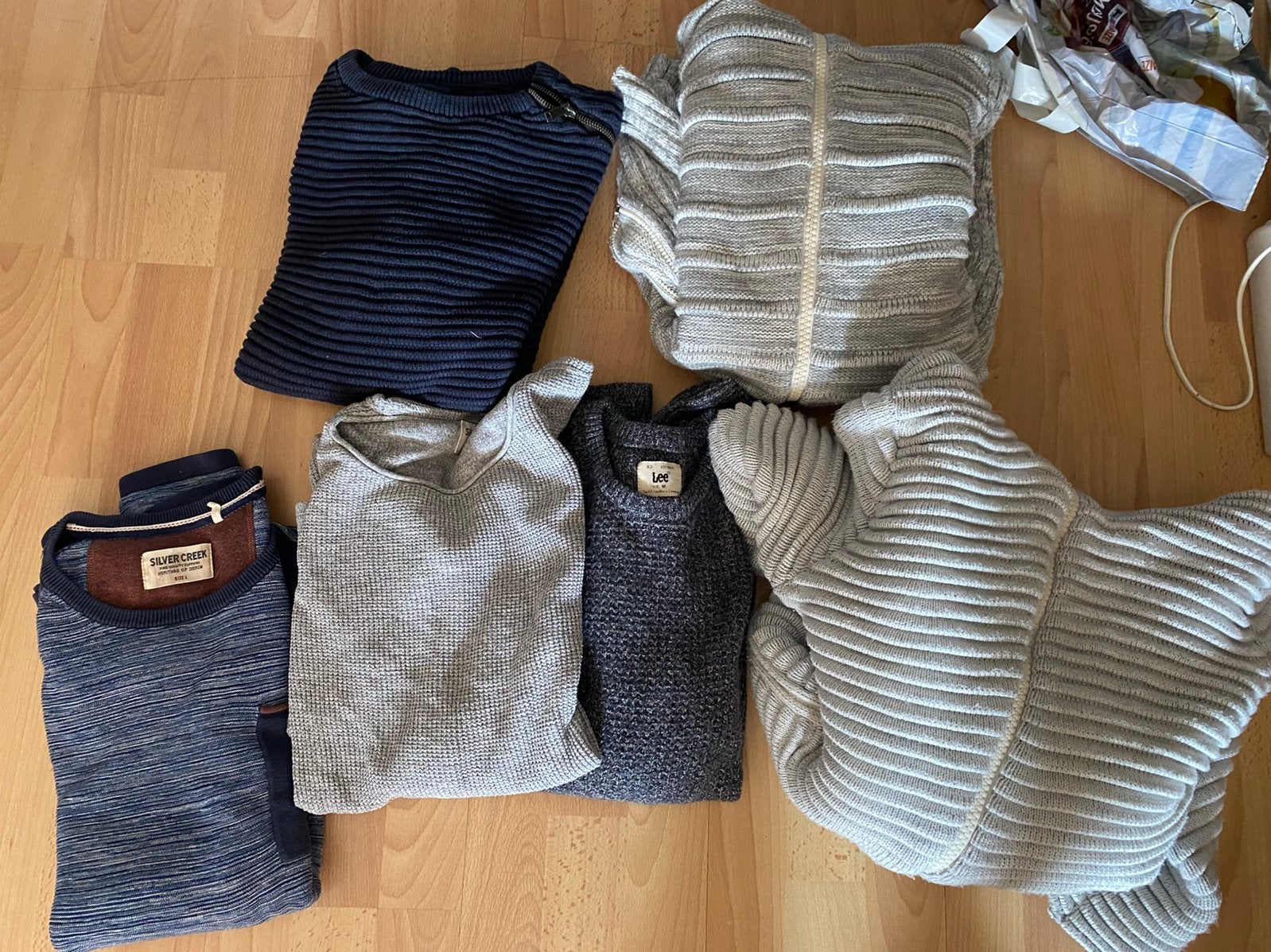 Truien maat M & L, Ophalen, Zo goed als nieuw, Maat 48/50 (M)