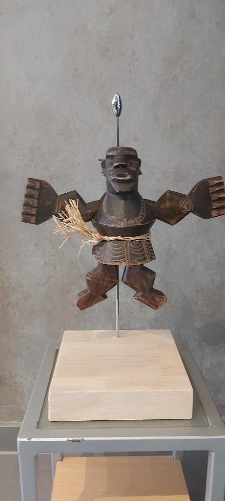 Arkaanse kunst waarzeggers beeldje Zande begin 20 eeuw, Ophalen