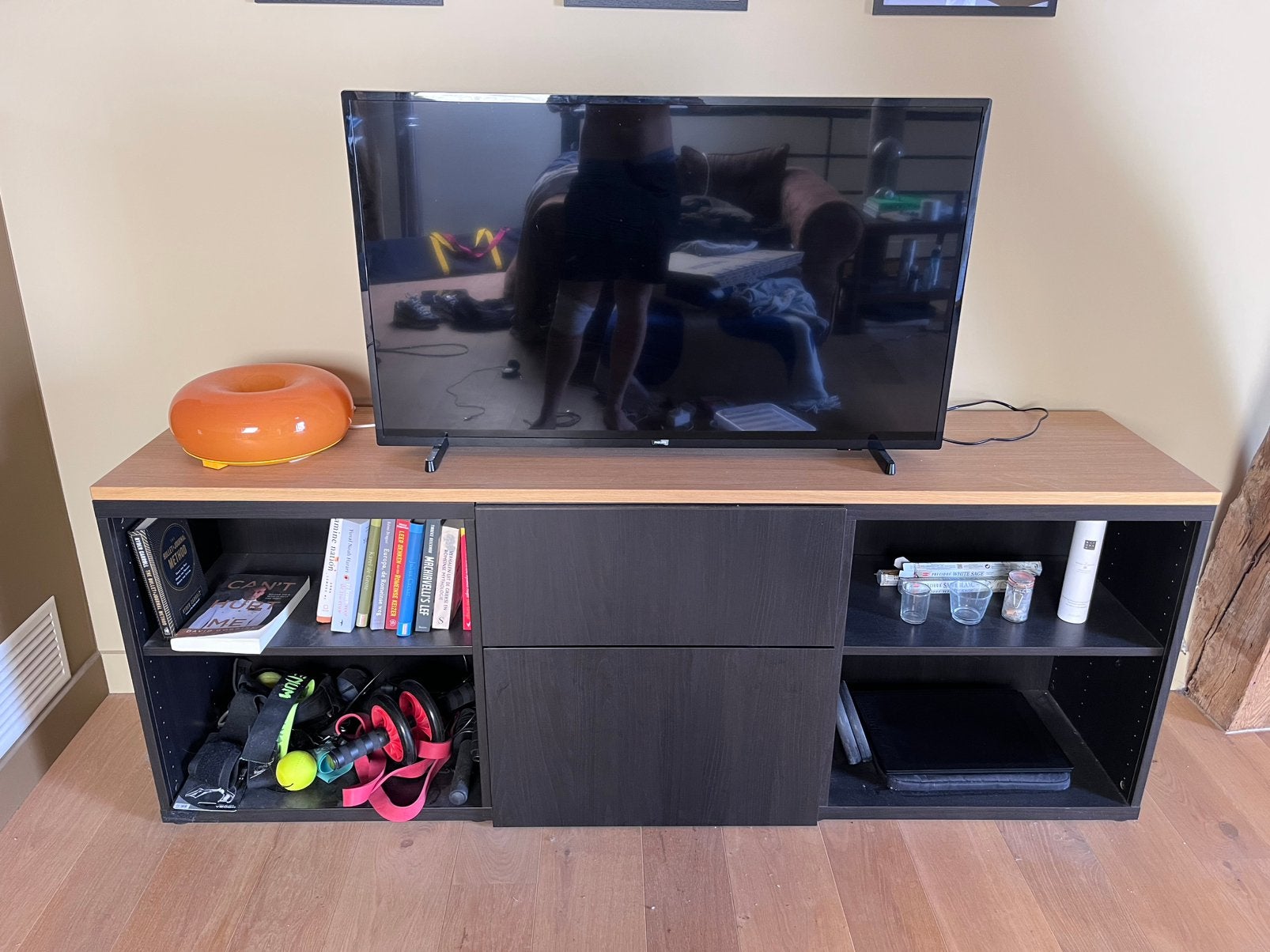 Ikea TV kast, meubel, Huis en Inrichting, Kasten |Televisiemeubels, Ophalen, Zo goed als nieuw