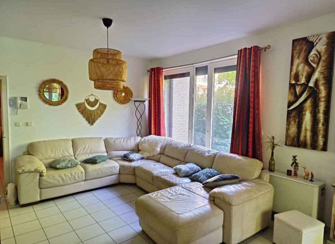 canapé d'angle A DONNER, Immo, Appartements & Studios à louer