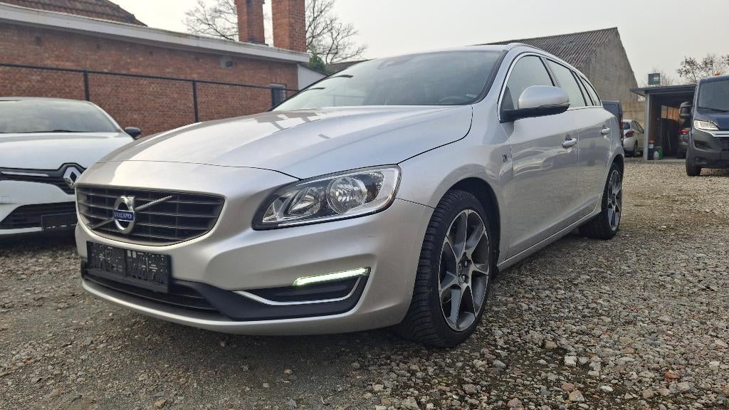 Volvo V60 Ocean Race 2000 diesel 2017 met 135000 km, Autos, Volvo, Entreprise, Achat, V60, ABS, Airbags, Air conditionné, Alarme