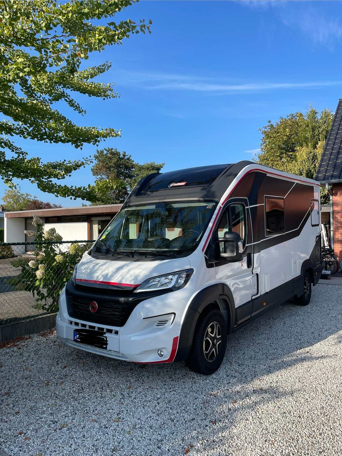 Challenger X250 – Automaat – 140 PK – Fiat – winterhard, Caravanes & Camping, Jusqu'à 4, 6 à 7 mètres, Toilette à cassette, Fiat