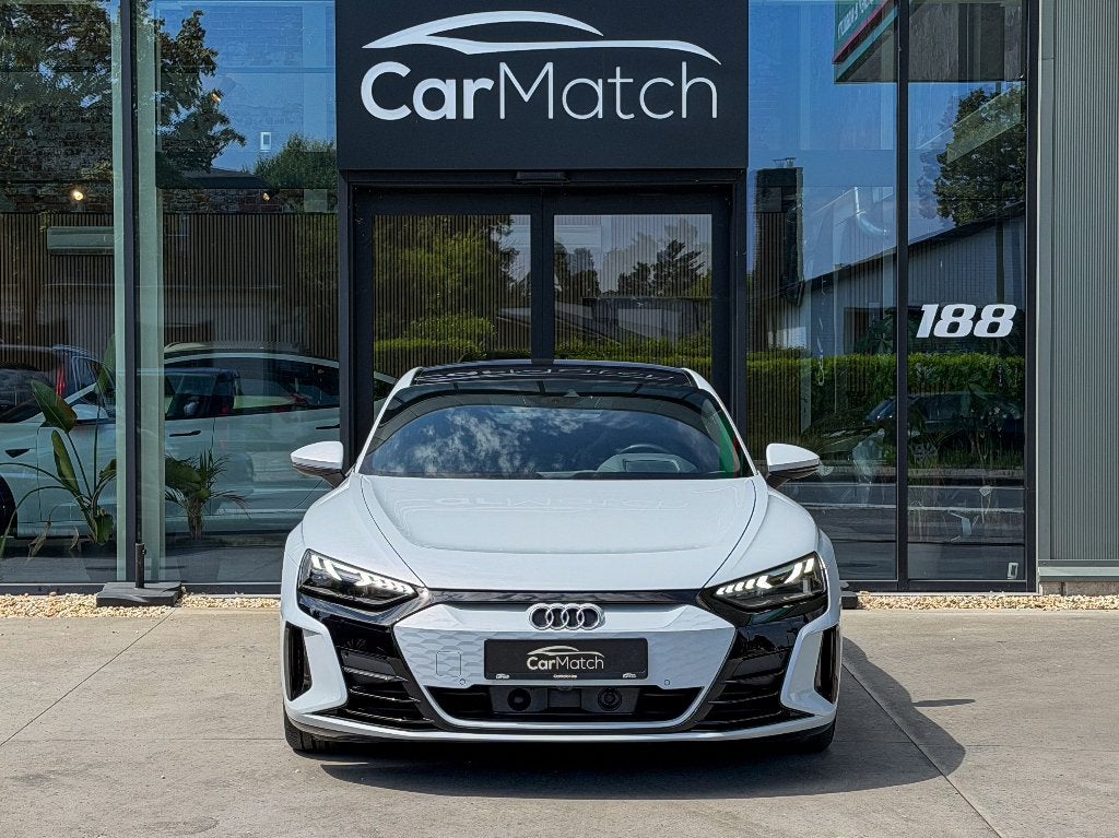 Audi E-Tron GT Quattro - PANO | CAMERA | CC | KEYLESS, Auto's, Audi, Automaat, Zilver of Grijs, Lane Keeping Assist, 0 g/km