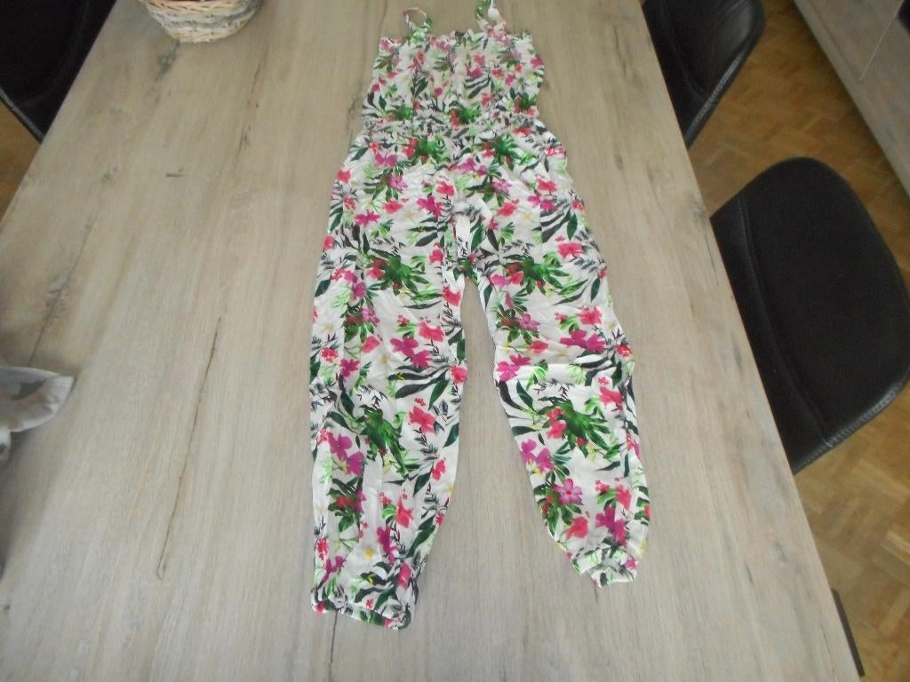 zomers onesie van guess maat 134 - 140, Overige typen, Meisje, Ophalen of Verzenden, Guess