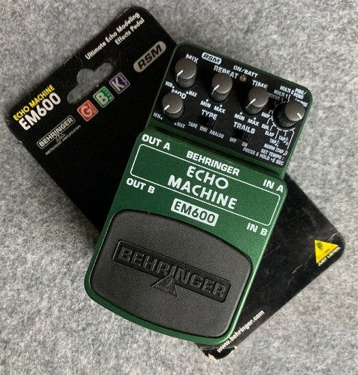 Echo BEHRINGER EM600, Muziek en Instrumenten, Ophalen of Verzenden, Zo goed als nieuw, Multi-effect