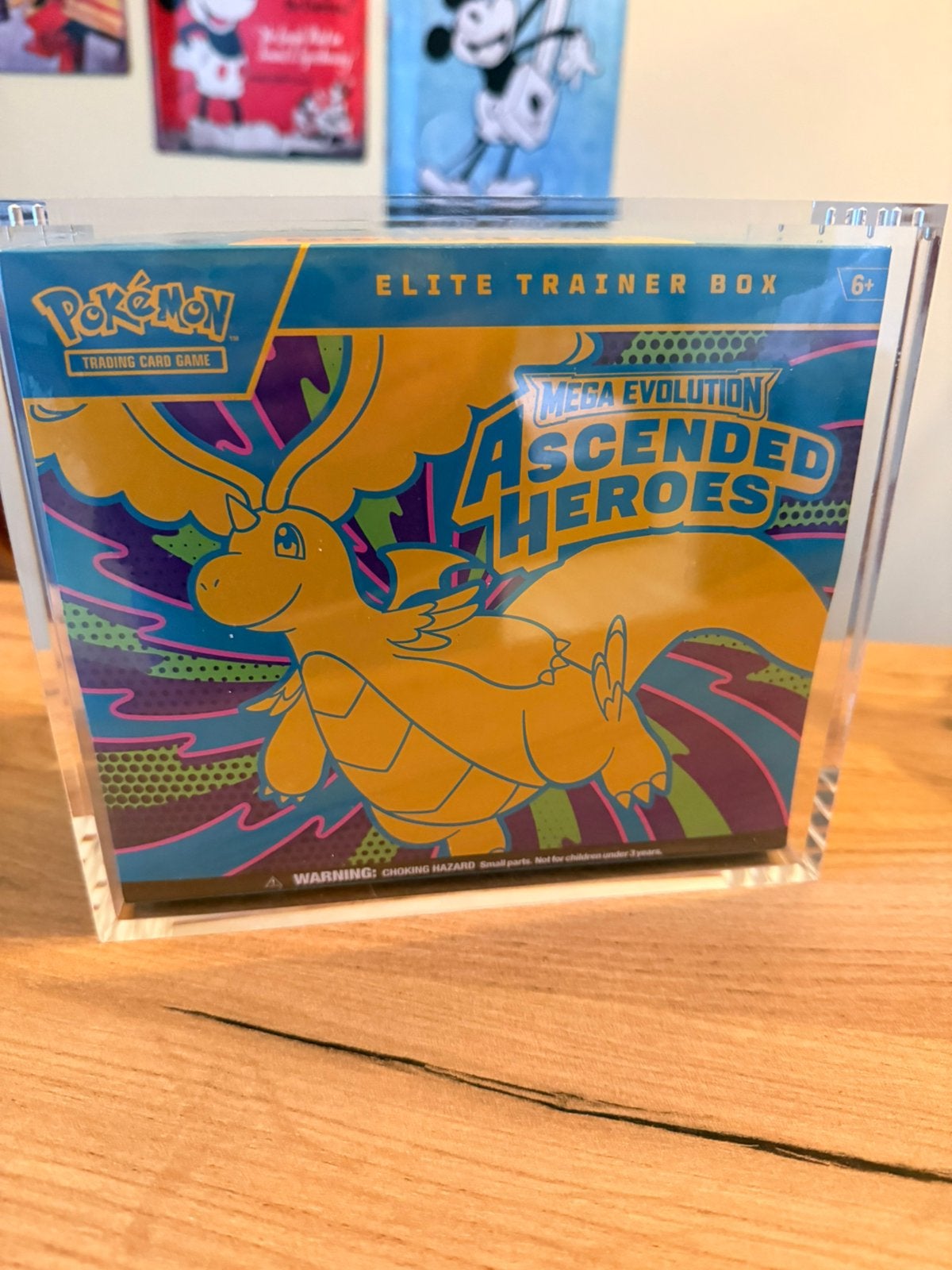 Pokémon Ascended Heroes ETB Sealed + Acrylic Case, Ophalen, Zo goed als nieuw