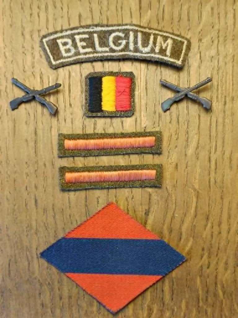 2e Bataillon Fusiliers 1944, Envoi, Armée de terre, Emblème ou Badge