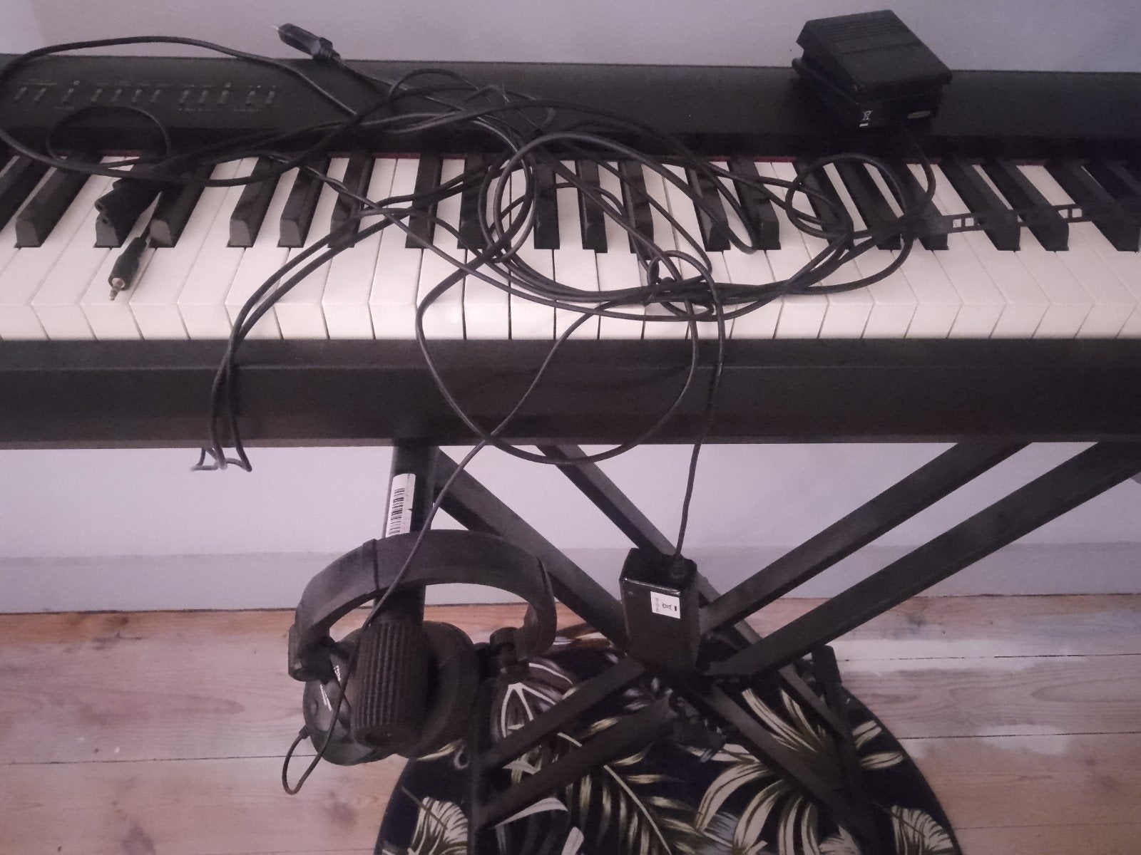 Roland piano, Muziek en Instrumenten, Ophalen, Zwart, Digitaal, Zo goed als nieuw